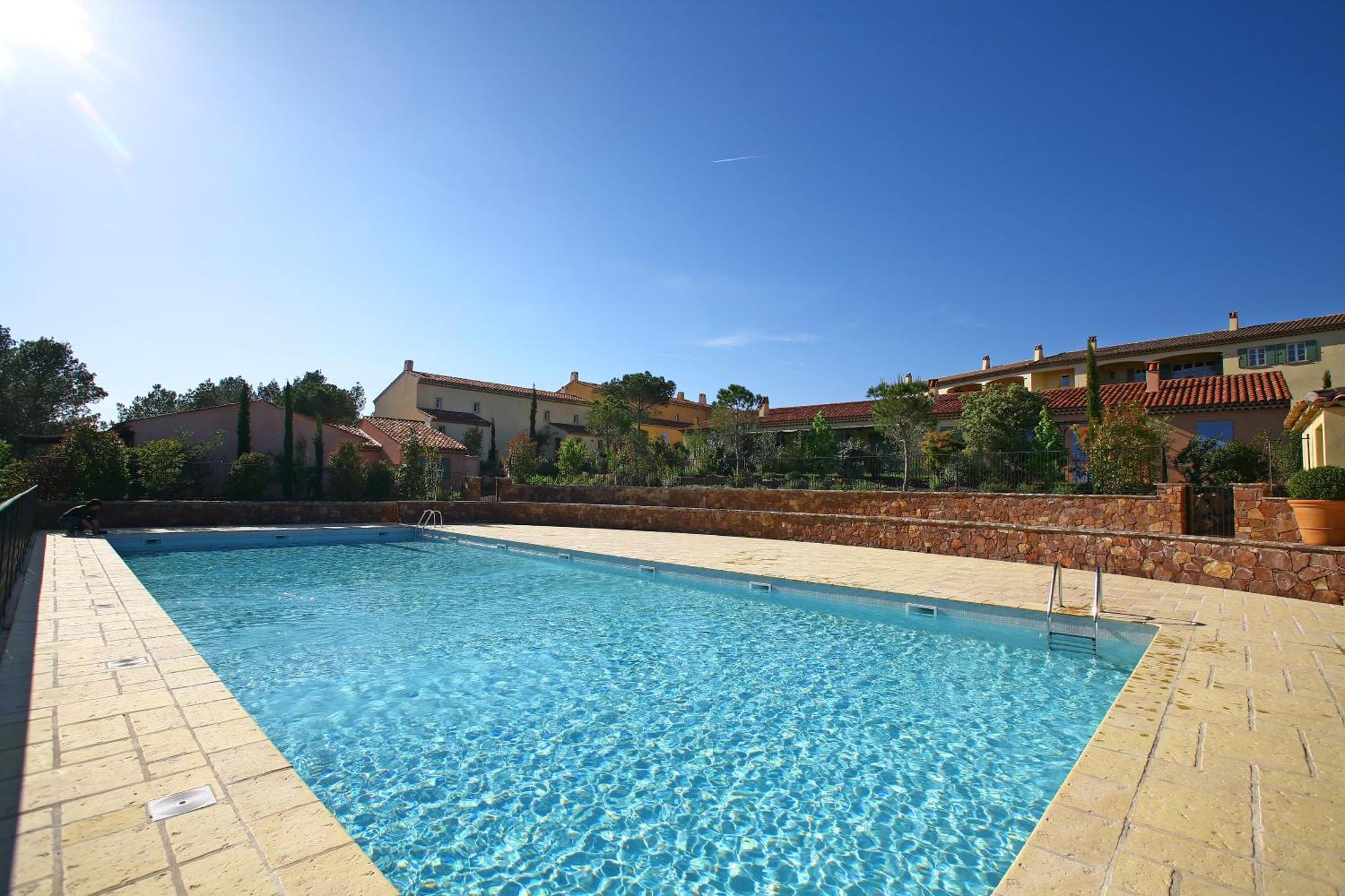 Les Appartements Et Maisons Du Domaine De Saint Endreol Golf & Spa Resort La Motte Exterior foto